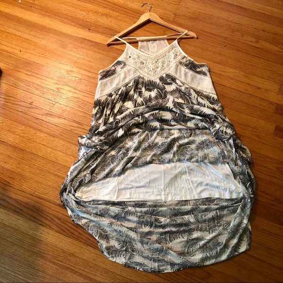 Lucky • Palm print linen blend maxi w/ beaded yoke - Picture 4 of 6